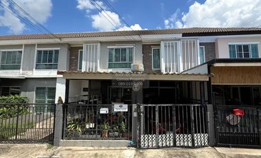 出售 3 卧室 联排别墅 在 Bang Kruai, Nonthaburi