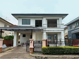 Casa en venta de 3 habitaciones en Nong Khaem, Bangkok