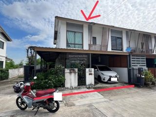 出售 2 卧室 联排别墅 在 Bang Khen, 曼谷