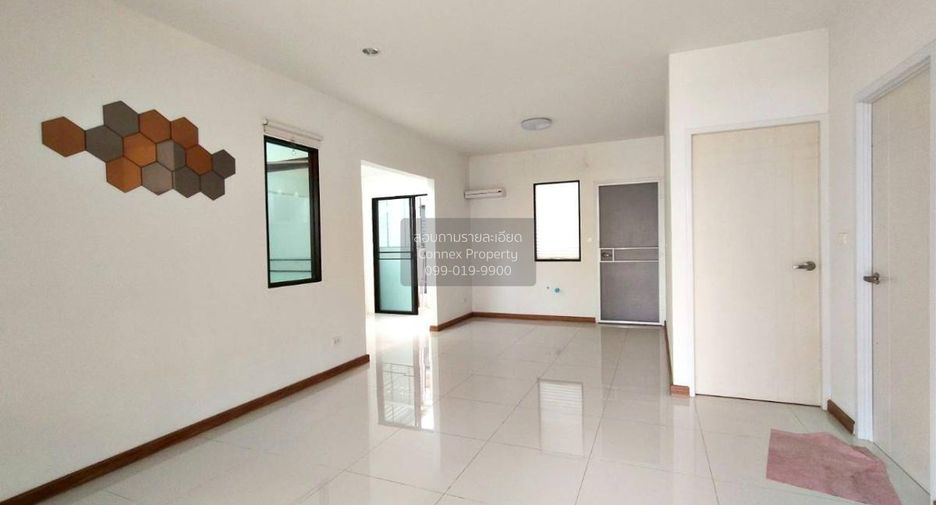 Casa adosada en venta de 4 habitaciones en Bang Bua Thong, Nonthaburi