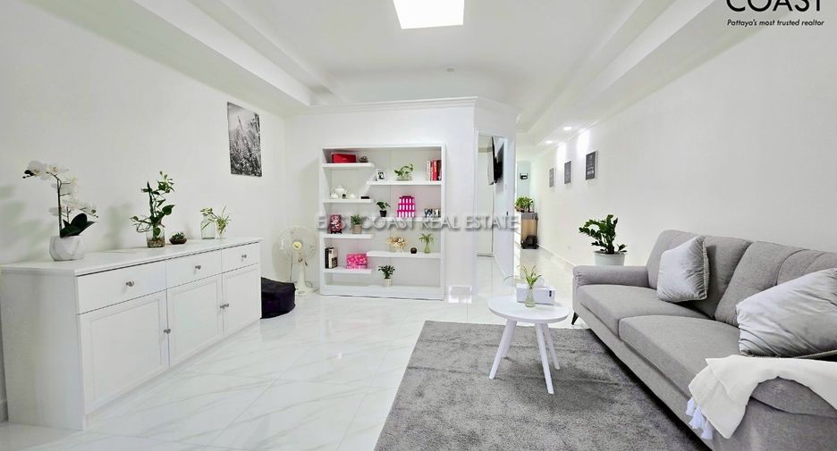 For sale 1 bed condo in Pratumnak, Pattaya