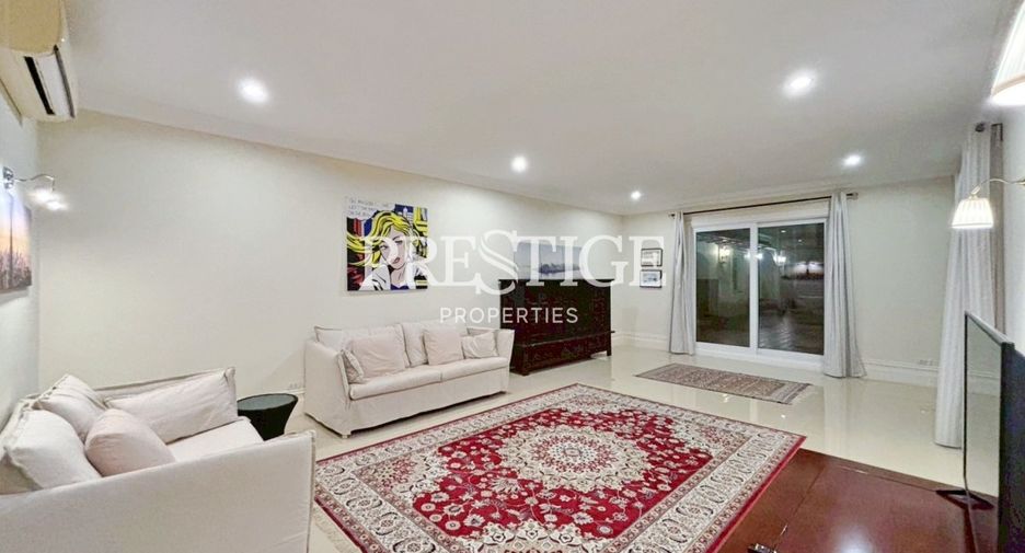 For sale 6 bedrooms house in Bang Lamung, Chonburi