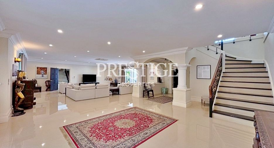 For sale 6 bedrooms house in Bang Lamung, Chonburi