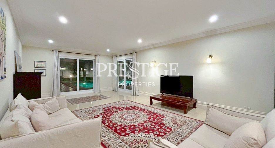 For sale 6 bedrooms house in Bang Lamung, Chonburi