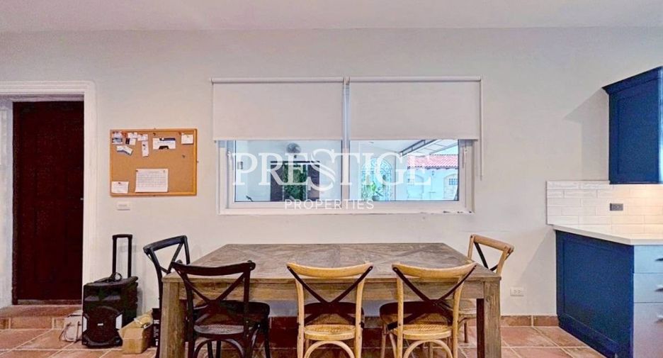 For sale 6 bedrooms house in Bang Lamung, Chonburi