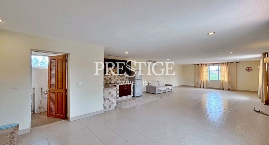 For sale 6 bedrooms house in Bang Lamung, Chonburi