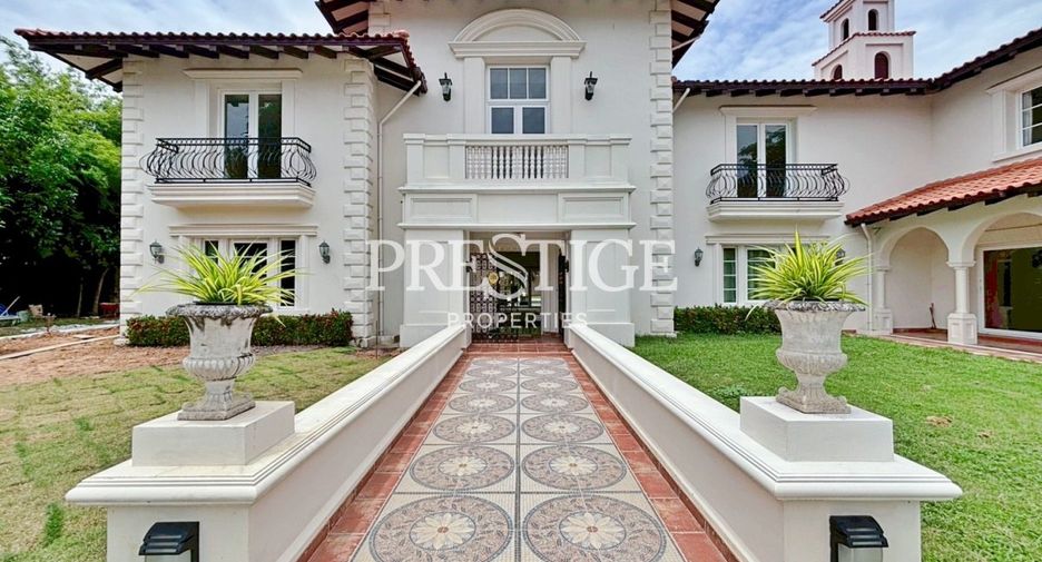 For sale 6 bedrooms house in Bang Lamung, Chonburi