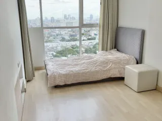 For sale 1 Beds condo in Phaya Thai, Bangkok