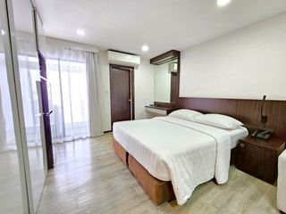For rent studio condo in Watthana, Bangkok