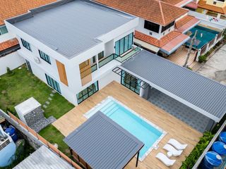 For sale 5 bed villa in Bang Lamung, Chonburi