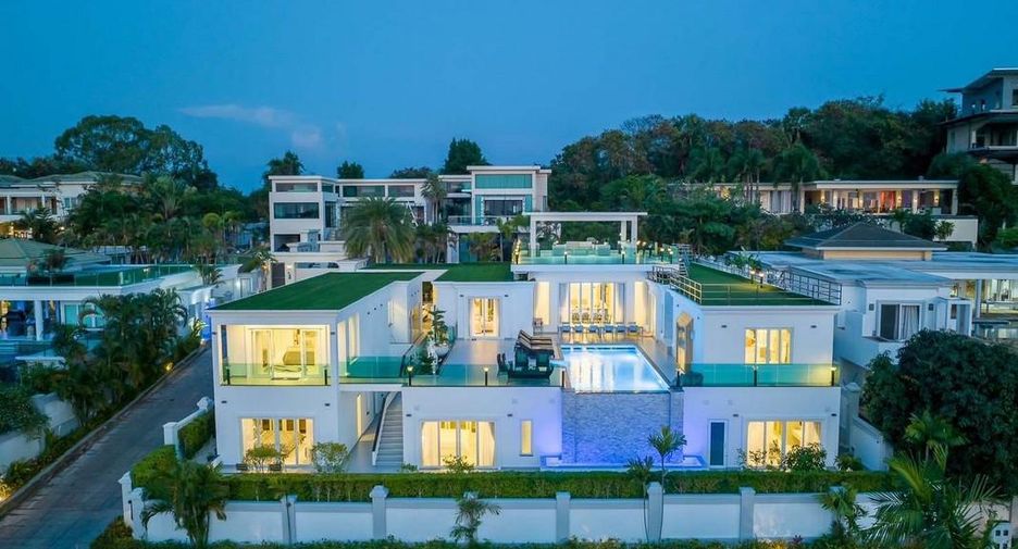 Casa en venta de 7 habitaciones en Bang Lamung, Chonburi