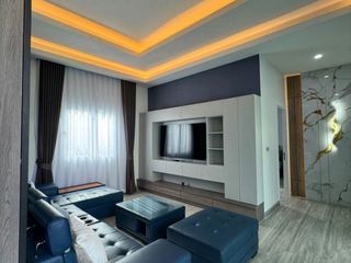 Casa en venta de 5 habitaciones en Bang Lamung, Chonburi