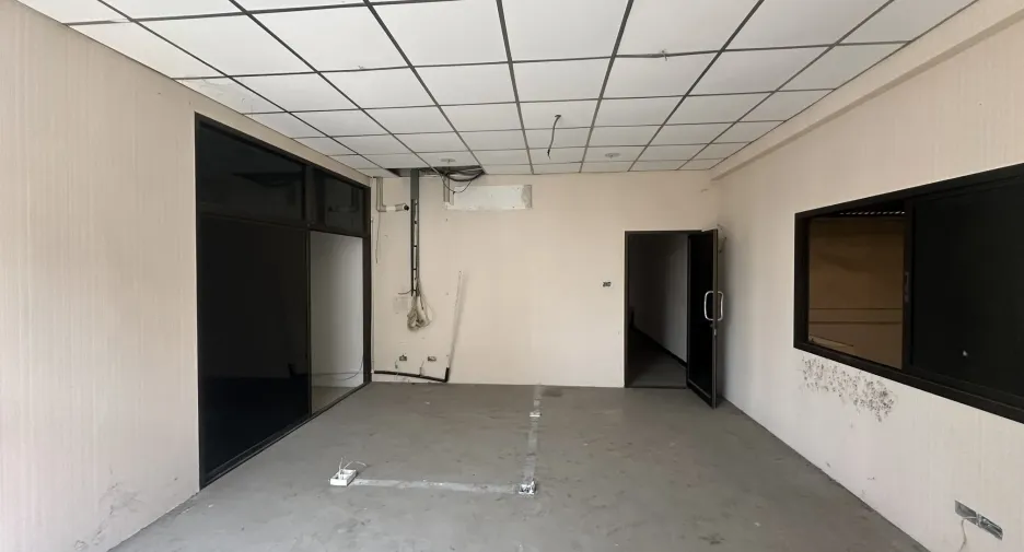 Almacén en alquiler en Lat Lum Kaeo, Pathum Thani