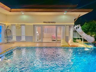 For rent and for sale 4 bed house in Bang Lamung, Chonburi