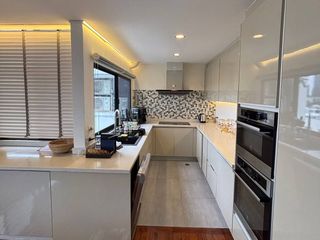For sale 3 Beds condo in Khlong Toei, Bangkok