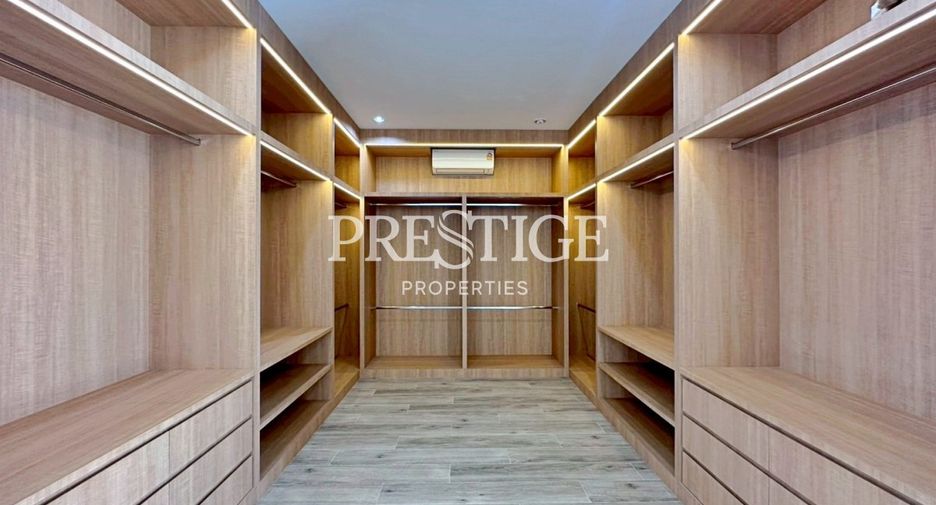 Casa en venta de 3 habitaciones en Bang Lamung, Chonburi