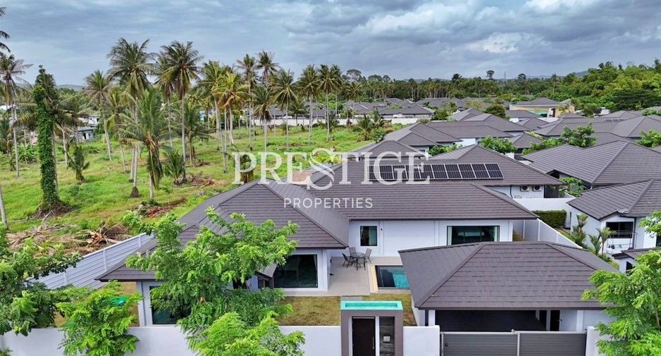 Casa en venta de 3 habitaciones en Bang Lamung, Chonburi