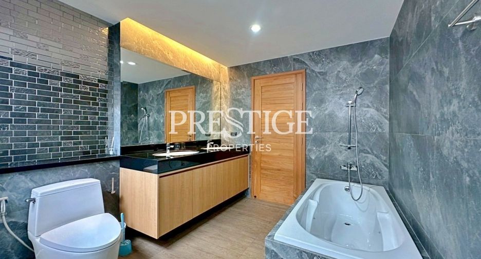 Casa en venta de 3 habitaciones en Bang Lamung, Chonburi