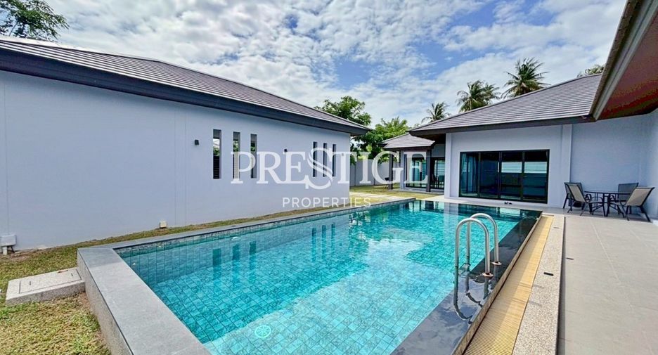 Casa en venta de 3 habitaciones en Bang Lamung, Chonburi