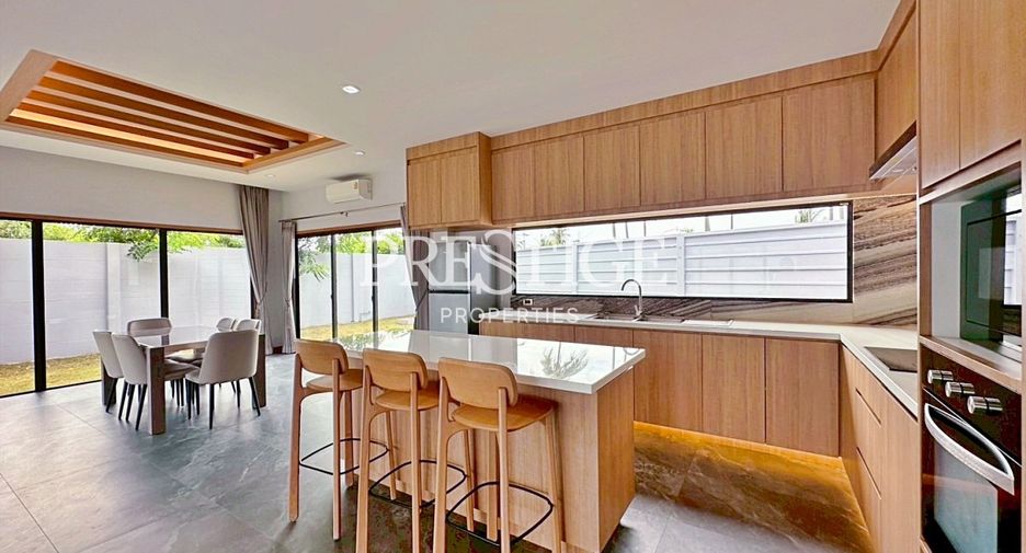 Casa en venta de 3 habitaciones en Bang Lamung, Chonburi