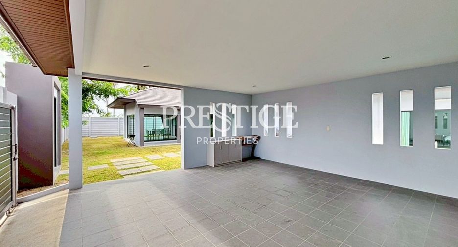 Casa en venta de 3 habitaciones en Bang Lamung, Chonburi