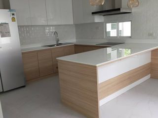 For sale 4 bed apartment in Hua Hin, Prachuap Khiri Khan