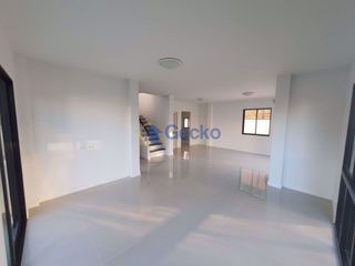 For sale and for rent 3 bed house in Bang Lamung, Chonburi