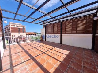 For sale そして for rent 6 Beds house in Bang Lamung, Chonburi