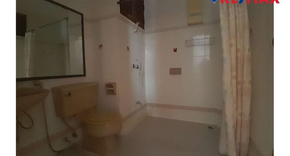 出售 6 卧室 公寓 在 Pratumnak, 芭提雅