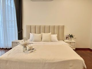 For rent 5 bed house in Huai Khwang, Bangkok