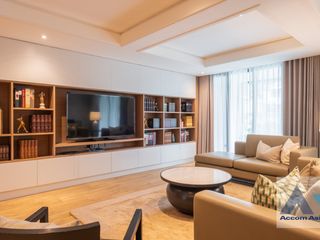 For rent 3 bed apartment in Watthana, Bangkok
