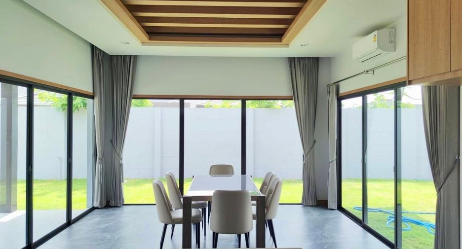 For rent and for sale 3 bedrooms house in Bang Lamung, Chonburi