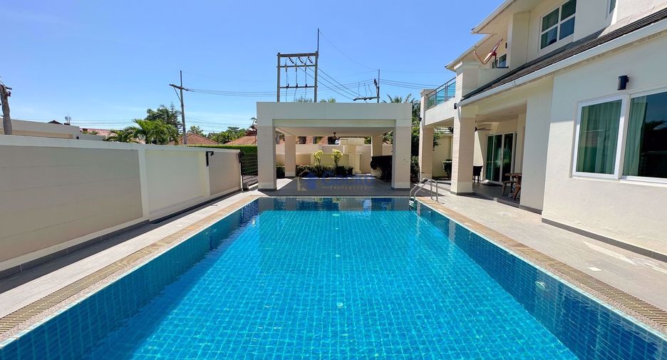 À louer et à vendre 4 chambres maison à Bang Lamung, Chonburi