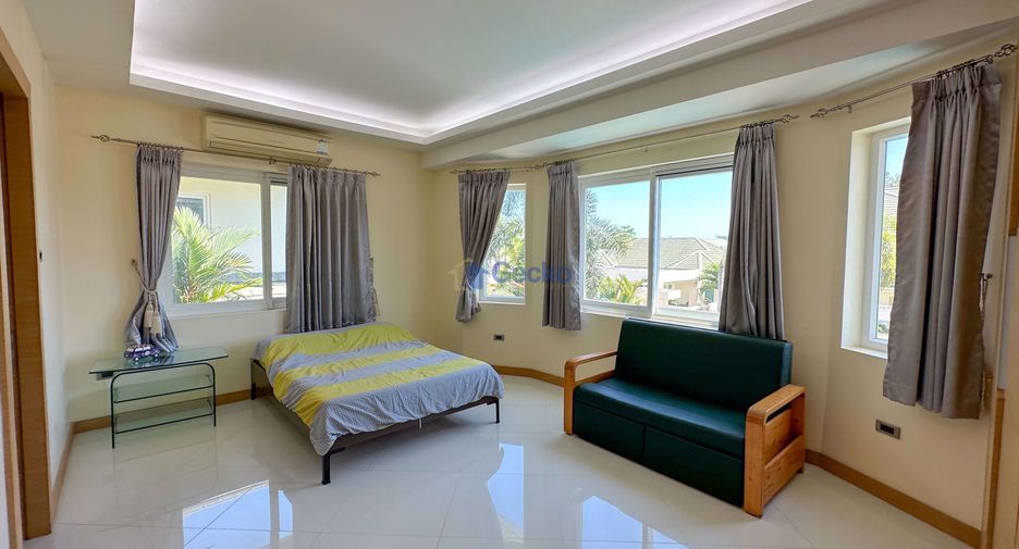 À louer et à vendre 4 chambres maison à Bang Lamung, Chonburi