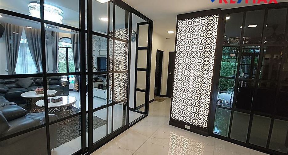 À vendre 5 chambres maison à East Pattaya, Pattaya