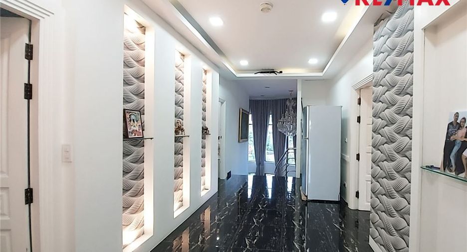 À vendre 5 chambres maison à East Pattaya, Pattaya