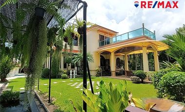 À vendre 5 chambres maison à East Pattaya, Pattaya