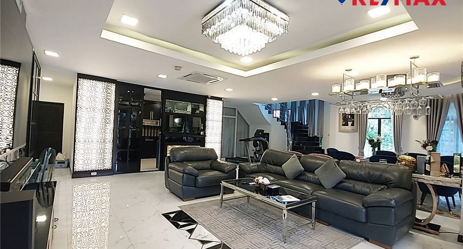 À vendre 5 chambres maison à East Pattaya, Pattaya