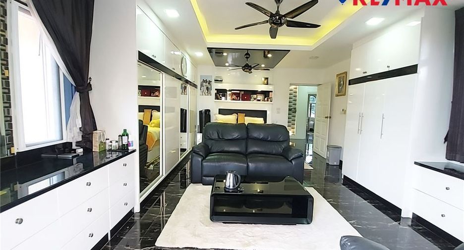 À vendre 5 chambres maison à East Pattaya, Pattaya