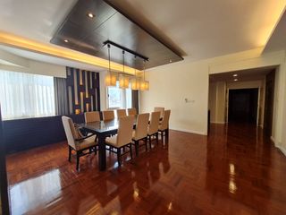 For rent 4 bed condo in Khlong Toei, Bangkok