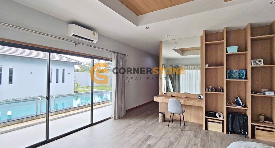 Haus zur Miete und zum Kauf mit 3 Zimmer in Bang Lamung, Chonburi