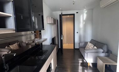 For rent 1 bed condo in Huai Khwang, Bangkok