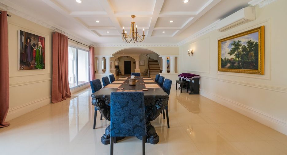 Haus zum Kauf mit 6 Zimmer in Bang Lamung, Chonburi