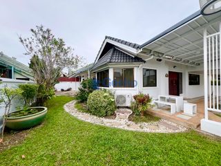 For sale そして for rent 3 Beds house in Bang Lamung, Chonburi
