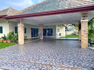 For rent 3 Beds house in Bang Lamung, Chonburi