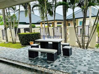 For rent 3 Beds house in Bang Lamung, Chonburi