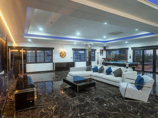 For sale 4 Beds condo in Bang Lamung, Chonburi