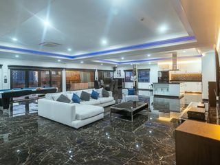 For sale 4 Beds condo in Bang Lamung, Chonburi