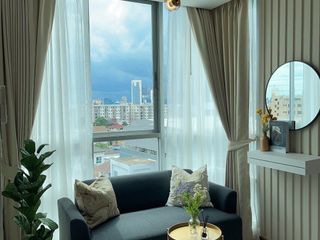 For sale 1 Beds condo in Huai Khwang, Bangkok