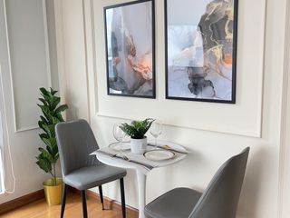 For sale 1 Beds condo in Huai Khwang, Bangkok